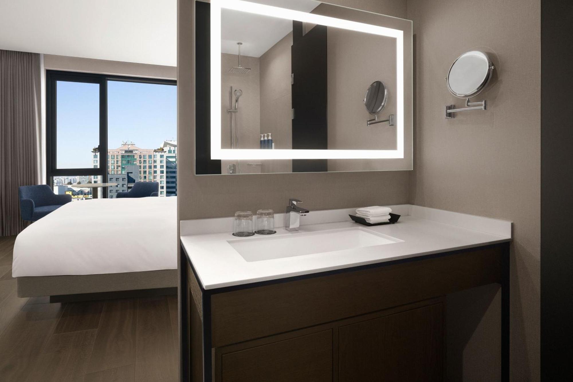 Four Points By Sheraton